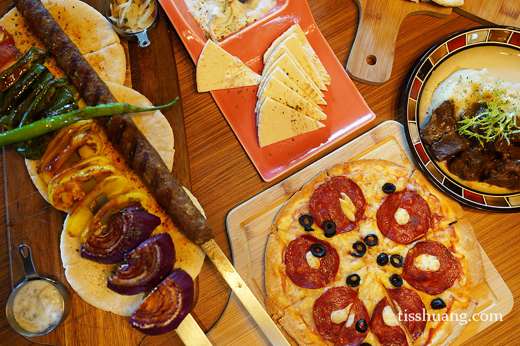 喝遍全世界！ABV地中海餐酒館台中店｜700款啤酒搭配地中海料理，還有Live音樂超chill