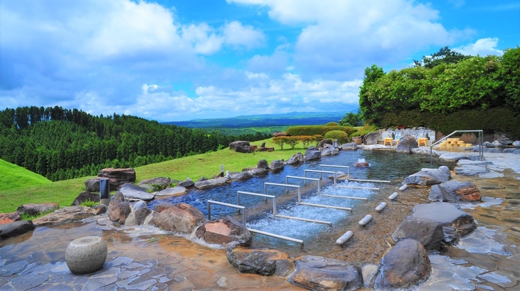 【黑川溫泉飯店推薦】瀨之本高原飯店，櫻花季房內泡湯、觀星超浪漫的高原之旅