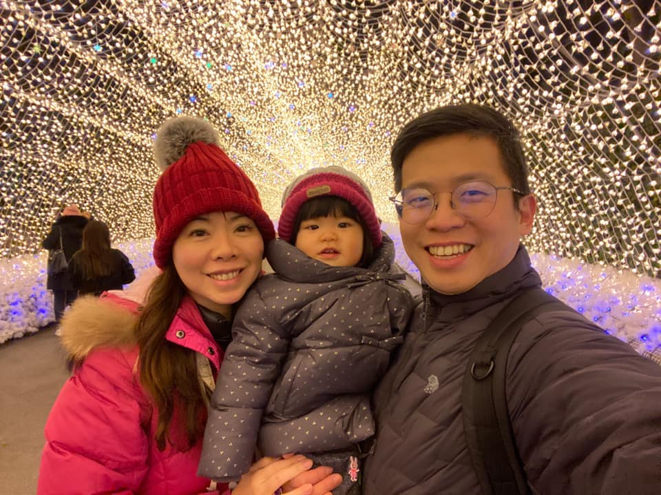 名古屋景點, 名花之里, 名花之里2025, 名花之里點燈, 名花之里燈海, 名花之里門票 - TISS玩味食尚 【名古屋景點推薦】名花之里點燈時間實訪分享|全家一起走進日本最夢幻的冬季光之饗宴