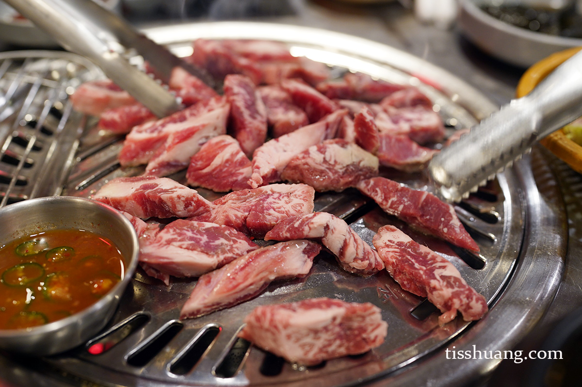 首爾美食, 首爾自由行, 弘大烤肉, 首爾烤肉推薦 - TISS玩味食尚 老家烤肉店