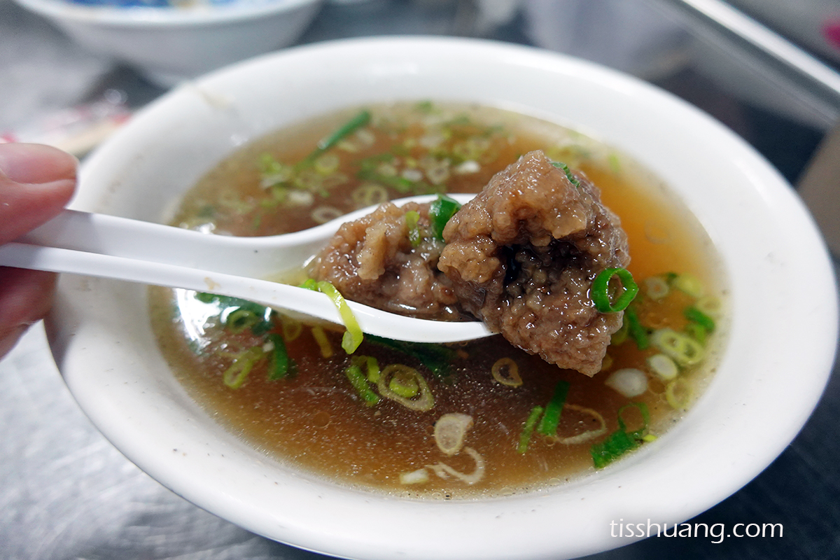 宜蘭美食, 宜蘭炸醬麵, 農權路炸醬麵, 宜蘭炸醬麵三兄弟, 宜蘭市美食 - TISS玩味食尚 羅東農權路炸醬麵|在地人都知道的三兄弟炸醬麵之一,價格佛心、份量爆多,排骨酥讓人一吃驚豔